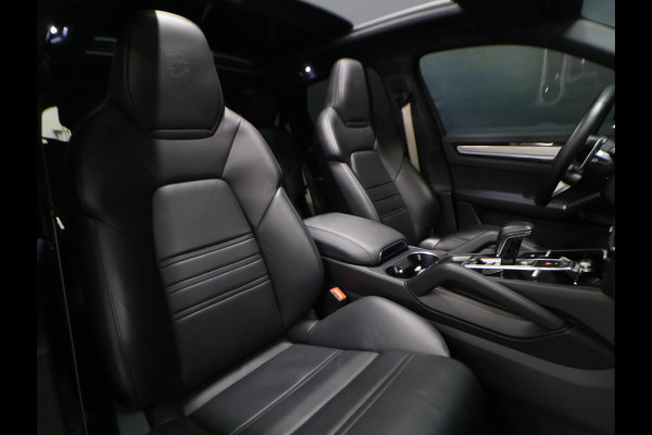 Porsche Cayenne 3.0 E-Hybrid Platinum Edition [PANORAMADAK, ACC, BOSE, SPORT CHRONO, HEAD-UP, ADAPTIVE LUCHTVERING, APPLE CARPLAY, SFEERVERLICHTING, MEMORY, NIEUWSTAAT]