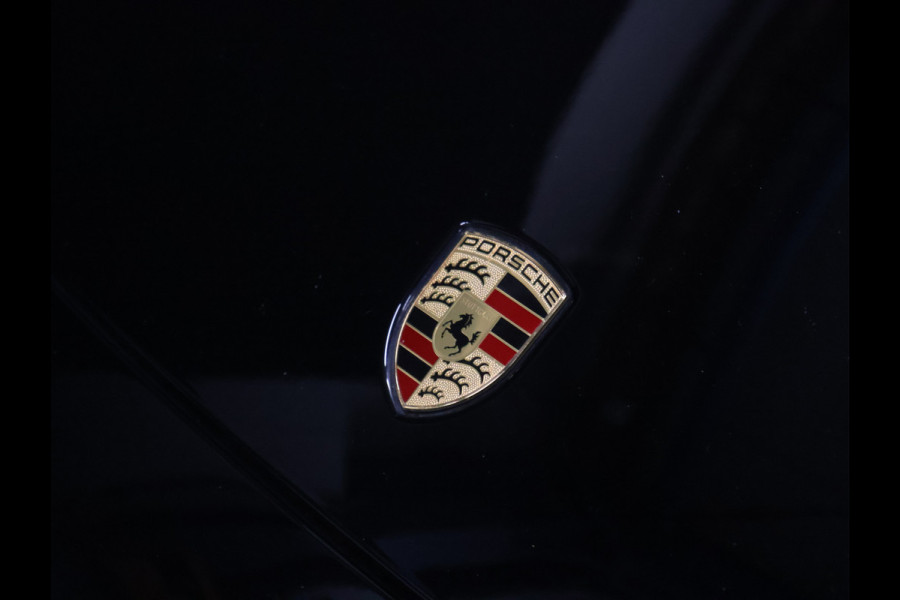 Porsche Cayenne 3.0 E-Hybrid Platinum Edition [PANORAMADAK, ACC, BOSE, SPORT CHRONO, HEAD-UP, ADAPTIVE LUCHTVERING, APPLE CARPLAY, SFEERVERLICHTING, MEMORY, NIEUWSTAAT]