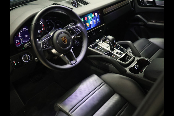 Porsche Cayenne 3.0 E-Hybrid Platinum Edition [PANORAMADAK, ACC, BOSE, SPORT CHRONO, HEAD-UP, ADAPTIVE LUCHTVERING, APPLE CARPLAY, SFEERVERLICHTING, MEMORY, NIEUWSTAAT]