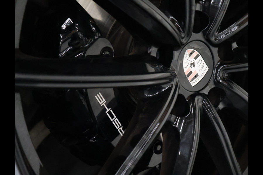 Porsche Cayenne 3.0 E-Hybrid Platinum Edition [PANORAMADAK, ACC, BOSE, SPORT CHRONO, HEAD-UP, ADAPTIVE LUCHTVERING, APPLE CARPLAY, SFEERVERLICHTING, MEMORY, NIEUWSTAAT]