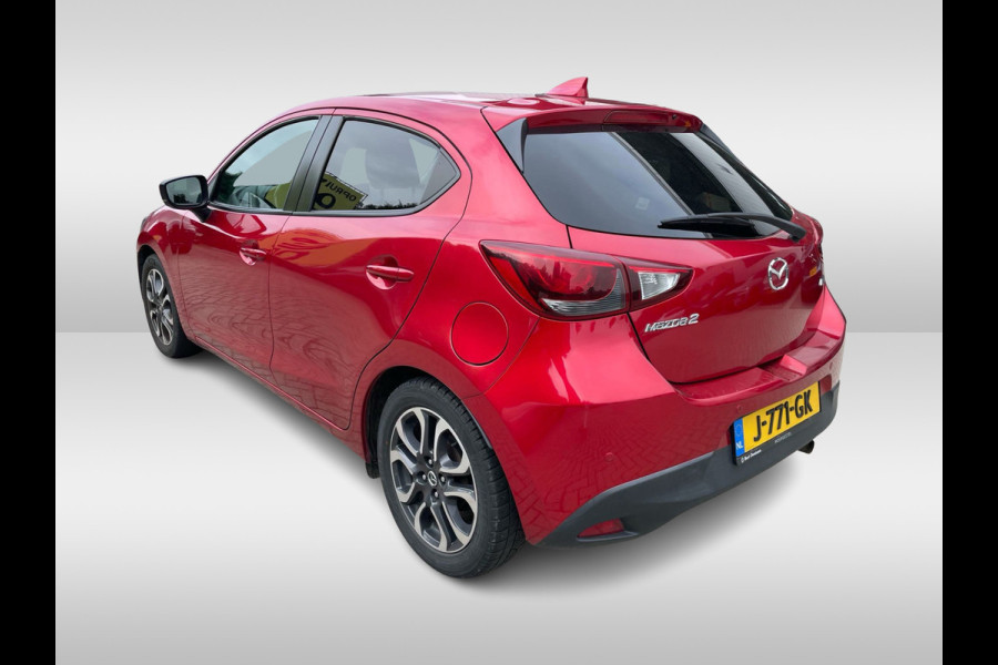 Mazda 2 1.5 Skyactiv-G Skylease+ / Navigatie / Parkeerhulp achter / 16'' / Stoelverwarming / Dodehoek / DAB / Cruise Control / Getint glas