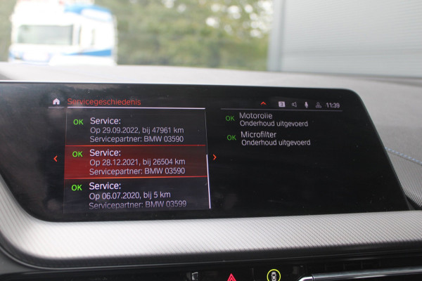 BMW 1-serie 118i M-Sport Shadow Org. NL | Camera | Sfeer | Dealer onderhouden