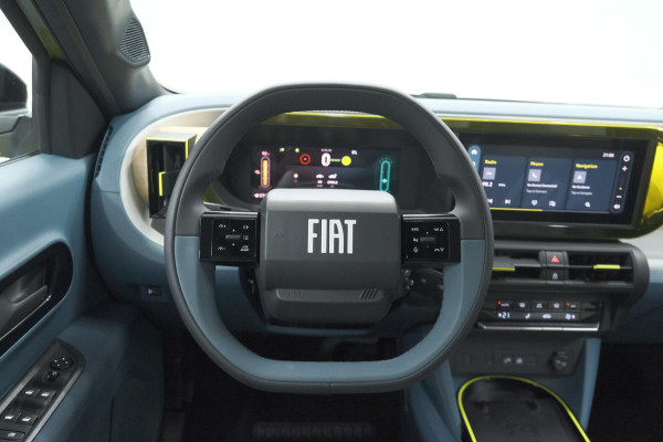 Fiat Grande Panda E La Prima 7 kW 44 kWh | 1 Fase | SOH 96% | Camera | Navigatie | Parkeersensoren