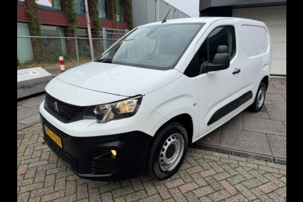 Peugeot Partner 1.5 BlueHDI Premium AIRCO I PDC I 1e EIGENAAR I NW DISTRIBUTIE I COMPLETE ONDERHOUDSHISTORIE