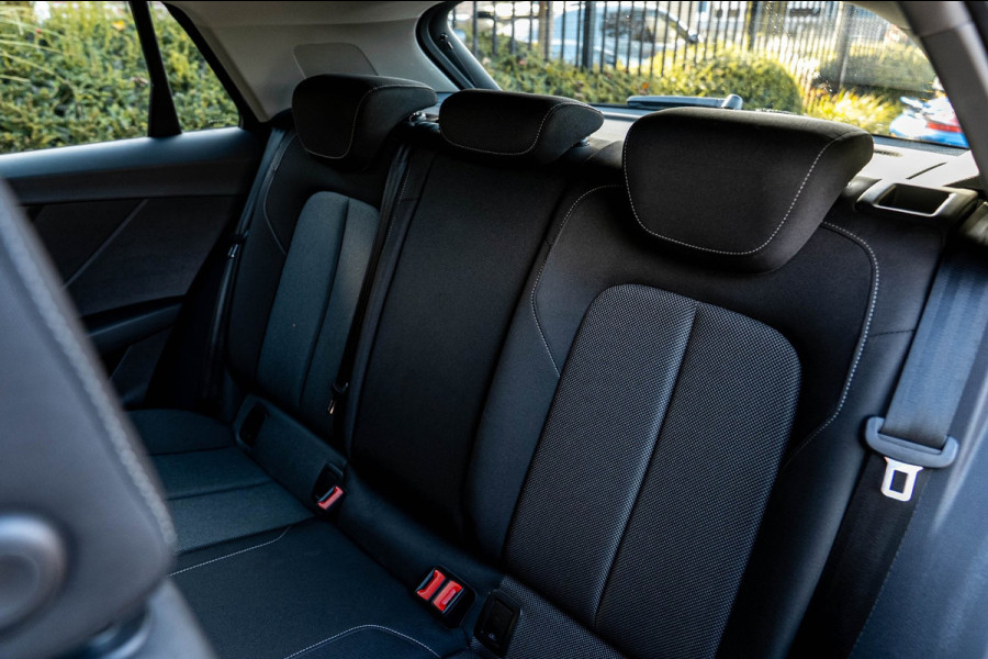 Audi Q2 35 TFSI Advanced 150 PK Aut. S-Line Virtual Matrix Camera Elek. Klep Keyless 18''