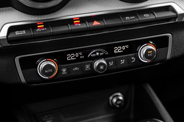 Audi Q2 35 TFSI Advanced 150 PK Aut. S-Line Virtual Matrix Camera Elek. Klep Keyless 18''