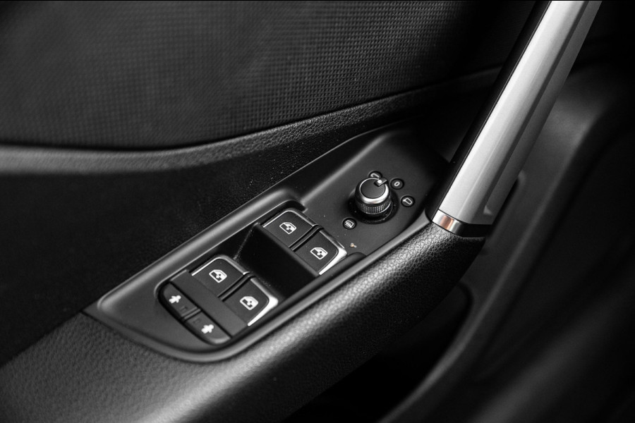 Audi Q2 35 TFSI Advanced 150 PK Aut. S-Line Virtual Matrix Camera Elek. Klep Keyless 18''