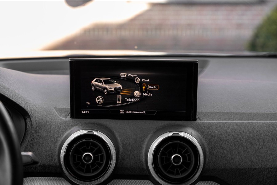 Audi Q2 35 TFSI Advanced 150 PK Aut. S-Line Virtual Matrix Camera Elek. Klep Keyless 18''
