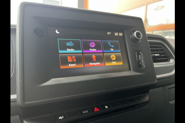 Renault Master T35 2.3 dCi 135pk E6 L2H2 BPM Vrij! Lease €270p/m, Navi, Camera, PDC, Led, Airco, Onderhoudshistorie aanwezig