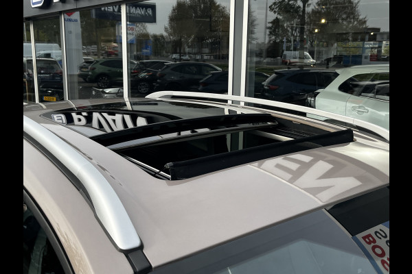 Ford Kuga 1.5 EcoBoost Vignale 182pk Automaat | Trekhaak | Full Options | Pano | Adapt. Cruise | Dodehoek | Driver Assistance Pack | Luxury Pack | etc. etc.