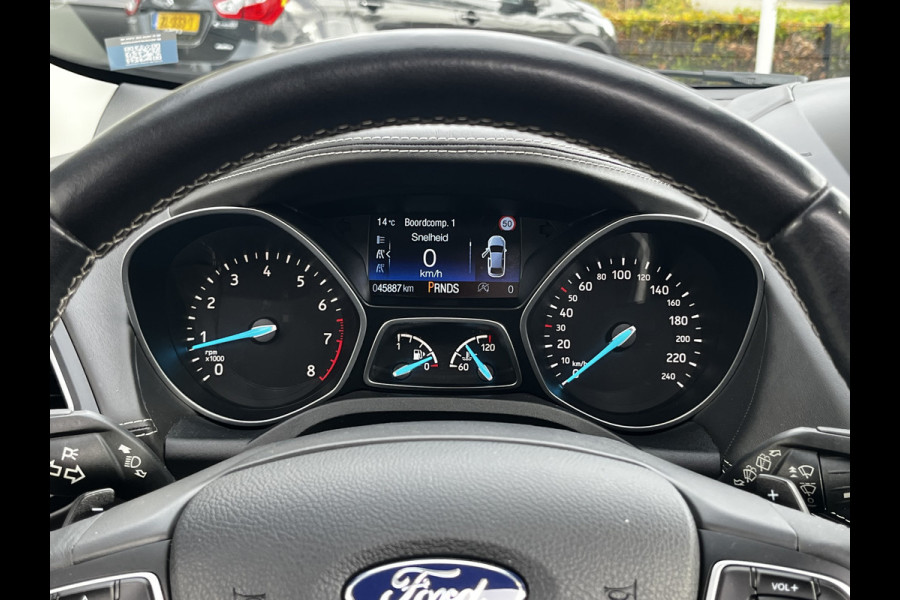 Ford Kuga 1.5 EcoBoost Vignale 182pk Automaat | Trekhaak | Full Options | Pano | Adapt. Cruise | Dodehoek | Driver Assistance Pack | Luxury Pack | etc. etc.