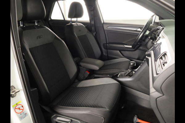Volkswagen T-Roc 1.5 TSI Sport Business R 150PK | Automaat | Black Style | Panoramadak | Camera | Digitaal dashboard | Keyless entry | Stoelverwarming