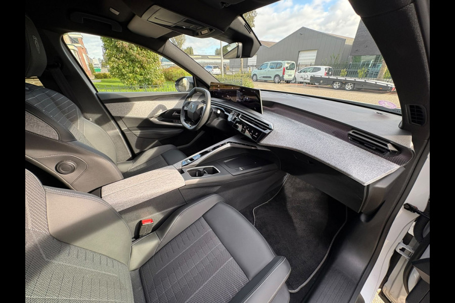 Peugeot 5008 1.2 Hybrid GT-line 7 persoons