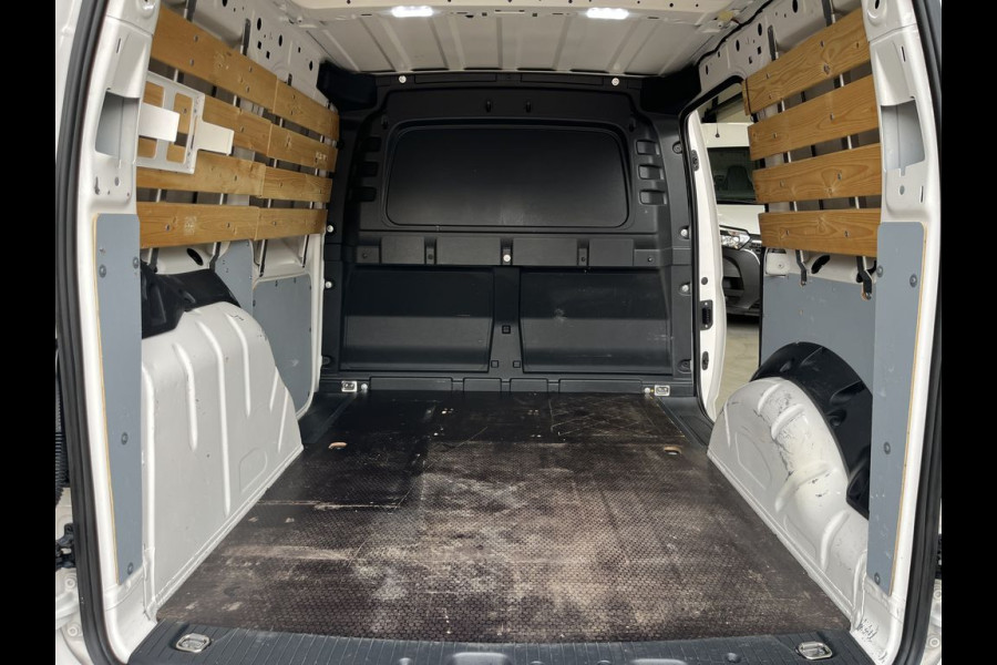 Volkswagen Caddy 2.0 TDI 102pk Comfort Lease €253p/m, Airco, Navi, Carplay, PDC, 17 inch LMV