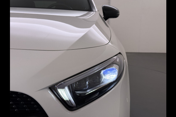 Mercedes-Benz A-Klasse A 250 AMG line Night | Panorama Burmester Memory Multibeam Distronic
