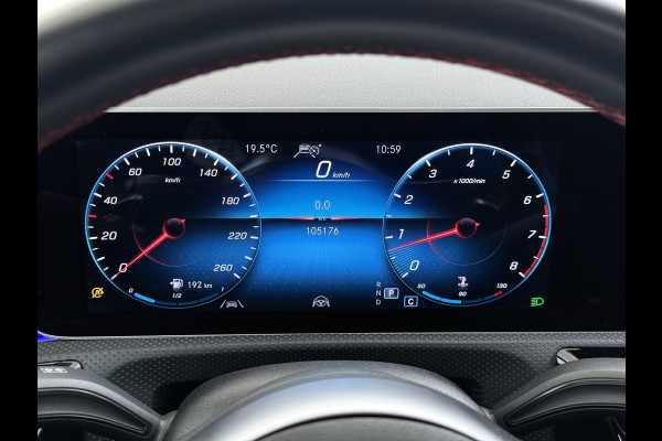 Mercedes-Benz A-Klasse A 250 AMG line Night | Panorama Burmester Memory Multibeam Distronic