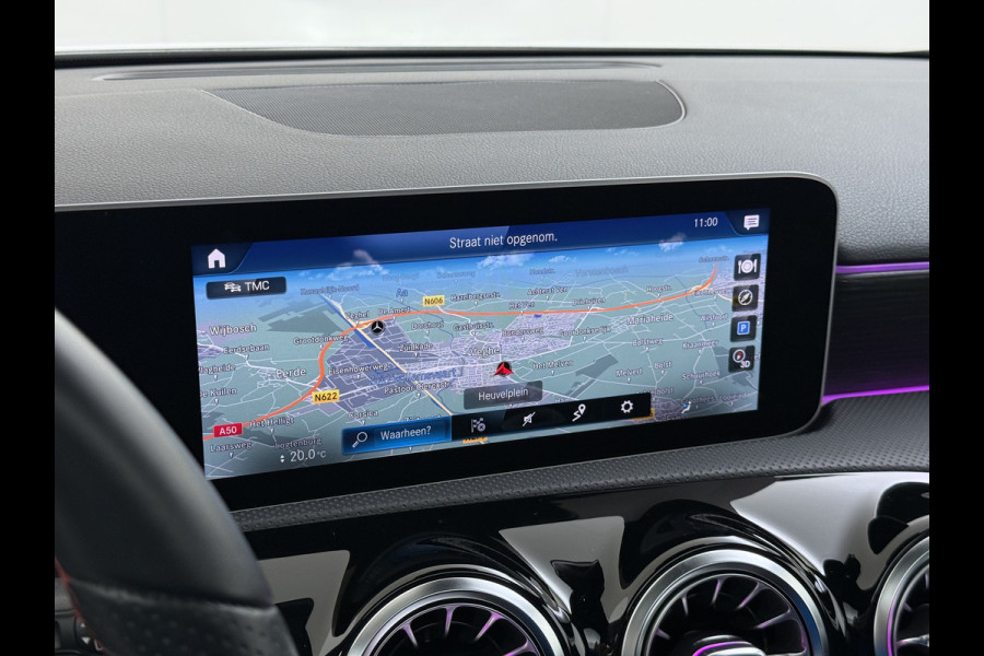 Mercedes-Benz A-Klasse A 250 AMG line Night | Panorama Burmester Memory Multibeam Distronic