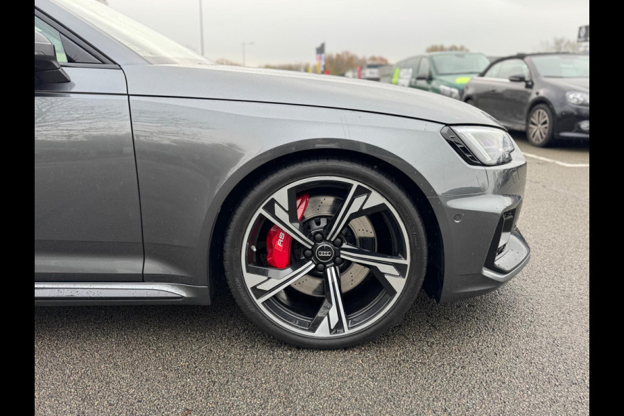 Audi A4 Avant 2.9 TFSI RS 4 quattro 450PK B&O 3D Pano Carbon Massage Leder