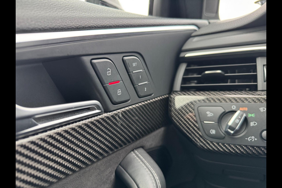 Audi A4 Avant 2.9 TFSI RS 4 quattro 450PK B&O 3D Pano Carbon Massage Leder