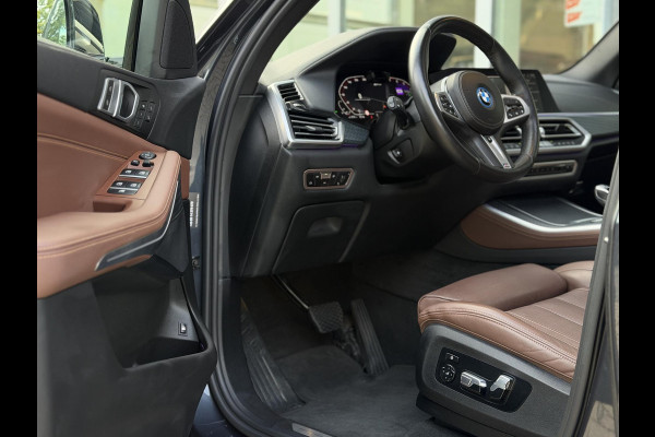BMW X5 xDrive45e High Ex xLine |SkyLounge|Massage/Ventilatie|22" Bmw Individual|Laser|Entertainment Prof|M-Sport stuurwiel