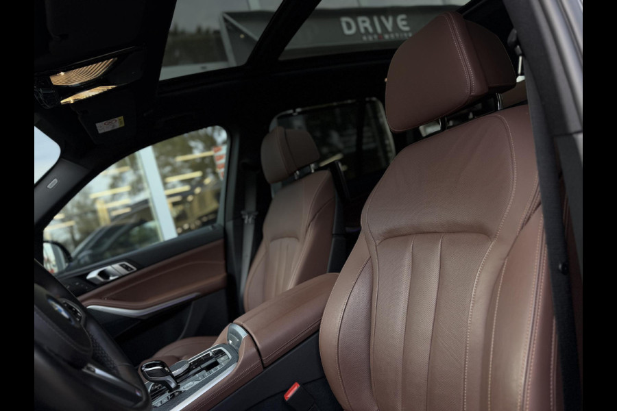 BMW X5 xDrive45e High Ex xLine |SkyLounge|Massage/Ventilatie|22" Bmw Individual|Laser|Entertainment Prof|M-Sport stuurwiel
