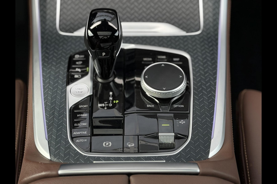 BMW X5 xDrive45e High Ex xLine |SkyLounge|Massage/Ventilatie|22" Bmw Individual|Laser|Entertainment Prof|M-Sport stuurwiel