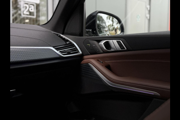 BMW X5 xDrive45e High Ex xLine |SkyLounge|Massage/Ventilatie|22" Bmw Individual|Laser|Entertainment Prof|M-Sport stuurwiel