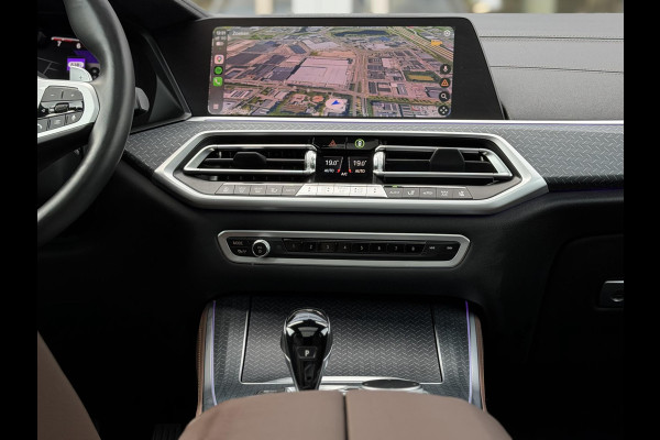 BMW X5 xDrive45e High Ex xLine |SkyLounge|Massage/Ventilatie|22" Bmw Individual|Laser|Entertainment Prof|M-Sport stuurwiel