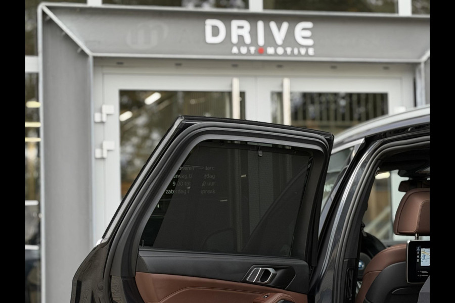 BMW X5 xDrive45e High Ex xLine |SkyLounge|Massage/Ventilatie|22" Bmw Individual|Laser|Entertainment Prof|M-Sport stuurwiel