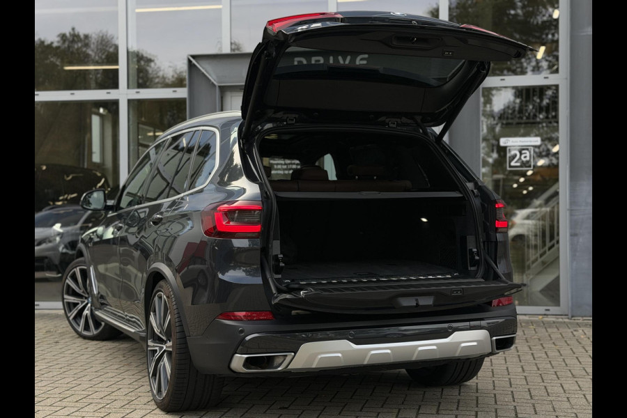 BMW X5 xDrive45e High Ex xLine |SkyLounge|Massage/Ventilatie|22" Bmw Individual|Laser|Entertainment Prof|M-Sport stuurwiel