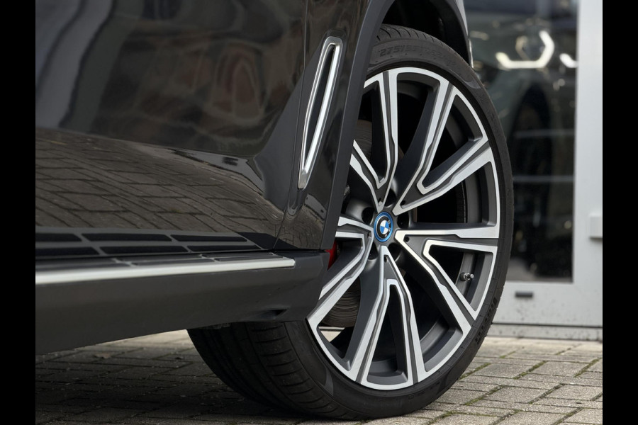 BMW X5 xDrive45e High Ex xLine |SkyLounge|Massage/Ventilatie|22" Bmw Individual|Laser|Entertainment Prof|M-Sport stuurwiel