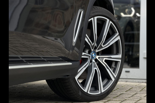 BMW X5 xDrive45e High Ex xLine |SkyLounge|Massage/Ventilatie|22" Bmw Individual|Laser|Entertainment Prof|M-Sport stuurwiel