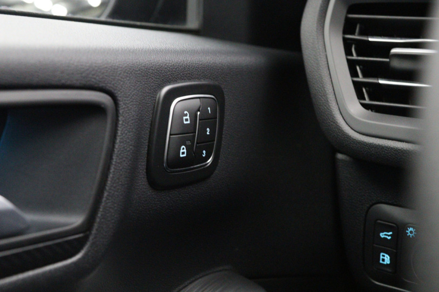 Ford Kuga 2.5 PHEV 243 PK ST-Line X, LED, Keyless, Winterpakket, Adap. Cruise Control, 360 Camera, Leder-Alcantara