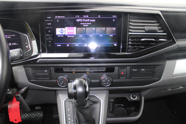 Volkswagen Transporter 2.0 TDI Automaat / Bulli / Lang / 75 edition / Leer / Vol Opties / Nette Staat