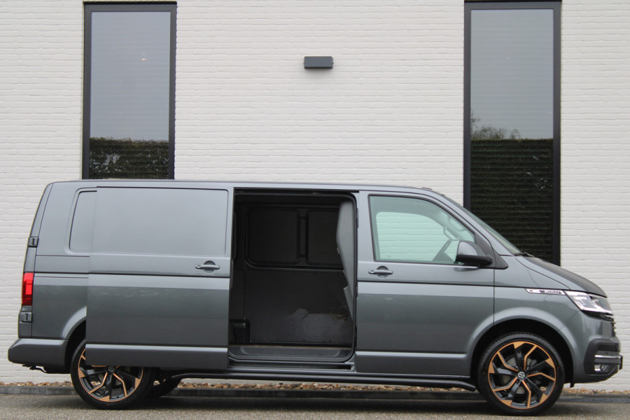 Volkswagen Transporter 2.0 TDI Automaat / Bulli / Lang / 75 edition / Leer / Vol Opties / Nette Staat