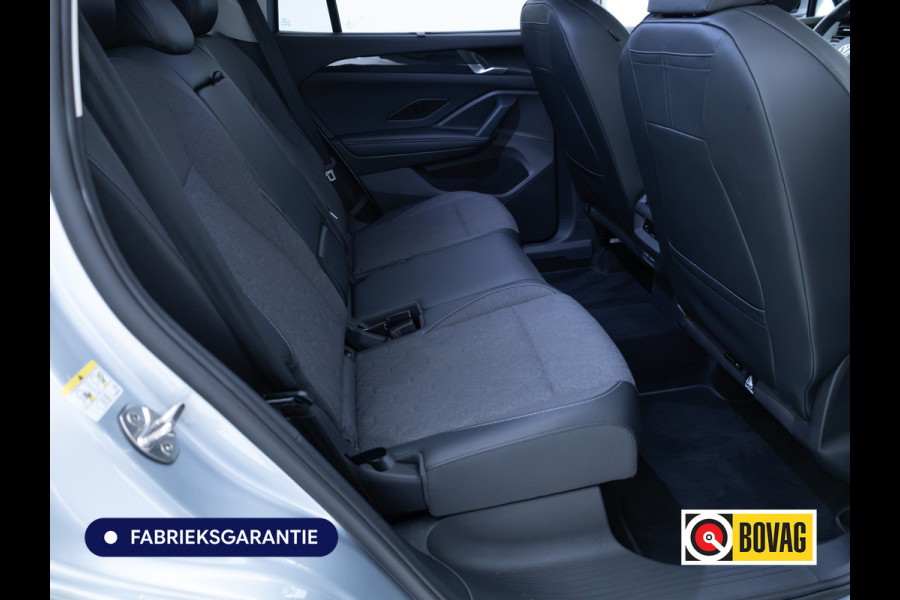 Volkswagen Tayron 1.5 eHybrid Life Edition | Trekhaak | 360 Camera | Stoel-Stuur- Achterbankverwarming | Adaptieve Demping | Adaptive Cruise, Apple Carplay/Android Auto, Navigatie, Side-Assist, Head-Up