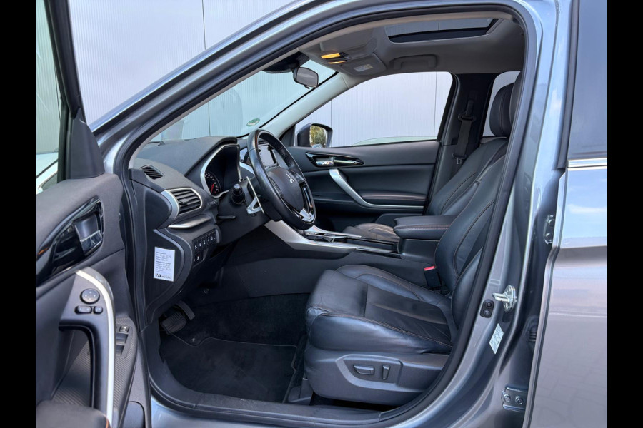 Mitsubishi Eclipse Cross 1.5 DI-T 4WD First Edition Trekhaak/Camera/Parkeerhulp/Pano-dak/Stoel-stuurverwarming