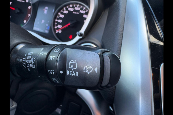Mitsubishi Eclipse Cross 1.5 DI-T 4WD First Edition Trekhaak/Camera/Parkeerhulp/Pano-dak/Stoel-stuurverwarming