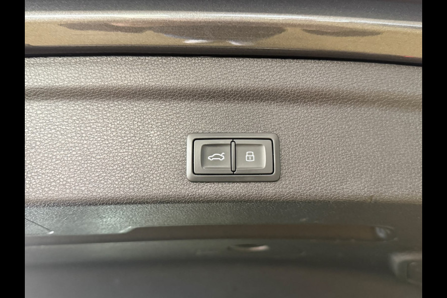 Audi Q3 Sportback 45 TFSI e S Edition | Elektr stoelen | Camera | Navigatie | Drive Select