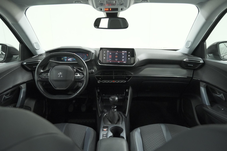 Peugeot 2008 PureTech 130 Allure | Camera | Stoelverwarming | Apple Carplay | Parkeersensoren voor + Achter