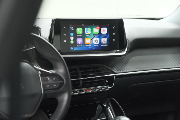 Peugeot 2008 PureTech 130 Allure | Camera | Stoelverwarming | Apple Carplay | Parkeersensoren voor + Achter