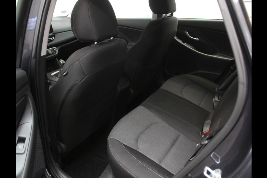 Hyundai i30 1.0 T-GDi MHEV Comfort Smart CARPLAY | CLIMATE | CRUISE | CAMERA | LMV16 | LED | DAB | NAVI