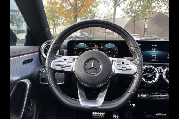 Mercedes-Benz CLA-Klasse 200 Luxury Line STOELVERWARMING | PANORAMADAK | APPLE CARPLAY / ANDROID AUTO | CRUISE CONTROL | ACHTERUITRIJ CAMERA |
