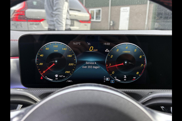 Mercedes-Benz CLA-Klasse 200 Luxury Line STOELVERWARMING | PANORAMADAK | APPLE CARPLAY / ANDROID AUTO | CRUISE CONTROL | ACHTERUITRIJ CAMERA |