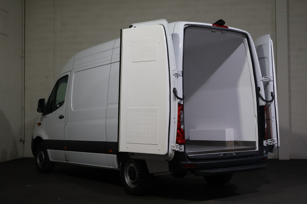 Mercedes-Benz Sprinter 317 CDI L2 H2 Koelwagen Vrieswagen -15 Graden (Wordt verwacht)