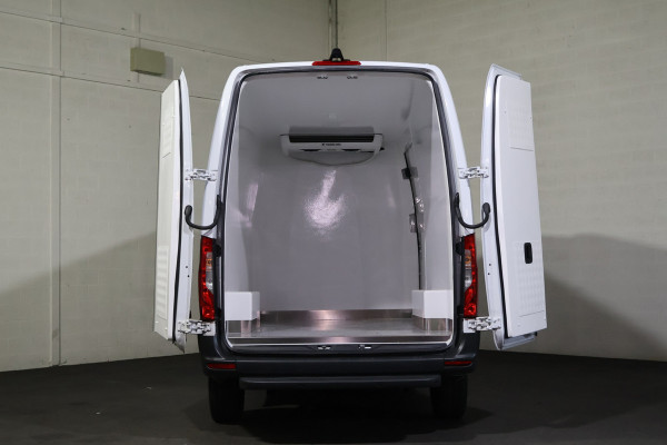 Mercedes-Benz Sprinter 317 CDI L2 H2 Koelwagen Vrieswagen -15 Graden (Wordt verwacht)