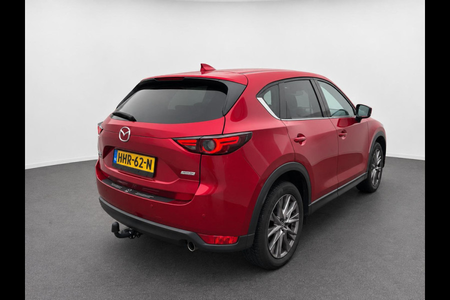 Mazda CX-5 2.5 4WD SkyActiv-G 194 Signature Panoramadak Trekhaak Navigatie 360 Camera Parkeerhulp Adaptive Cruise Control HUD Full Led Stoel verarming en verkoeling Stuurverwarming Elektrisch verstelbare stoel Leder Climate Control Lichtmetalen velgen