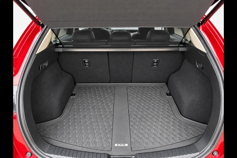 Mazda CX-5 2.5 4WD SkyActiv-G 194 Signature Panoramadak Trekhaak Navigatie 360 Camera Parkeerhulp Adaptive Cruise Control HUD Full Led Stoel verarming en verkoeling Stuurverwarming Elektrisch verstelbare stoel Leder Climate Control Lichtmetalen velgen