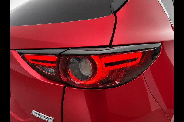 Mazda CX-5 2.5 4WD SkyActiv-G 194 Signature Panoramadak Trekhaak Navigatie 360 Camera Parkeerhulp Adaptive Cruise Control HUD Full Led Stoel verarming en verkoeling Stuurverwarming Elektrisch verstelbare stoel Leder Climate Control Lichtmetalen velgen