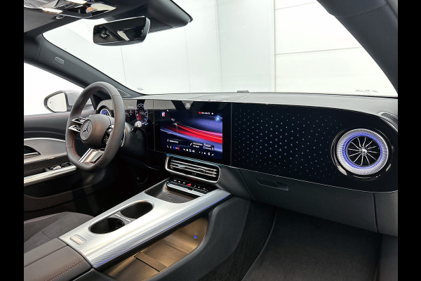 Mercedes-Benz CLA-Klasse Shooting Brake 250+ Business Solution AMG 85 kWh | Advanced Plus pakket | Parkeerpakket | Trekhaak | Vast panoramadak | Warmtewerend, donkergetint glas | 18 inch vijfspaaks lichtmetalen AMG-velgen | GUARD 360° | Sportstoelen |